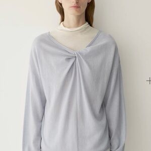 INSIS FEMME Elegant Two-way Light Blue Sweater